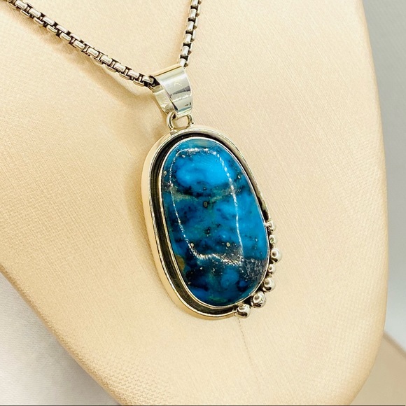 EUC Navajo Artist Clarence Bailon Silver Stablized Kingman Turquoise Pendant